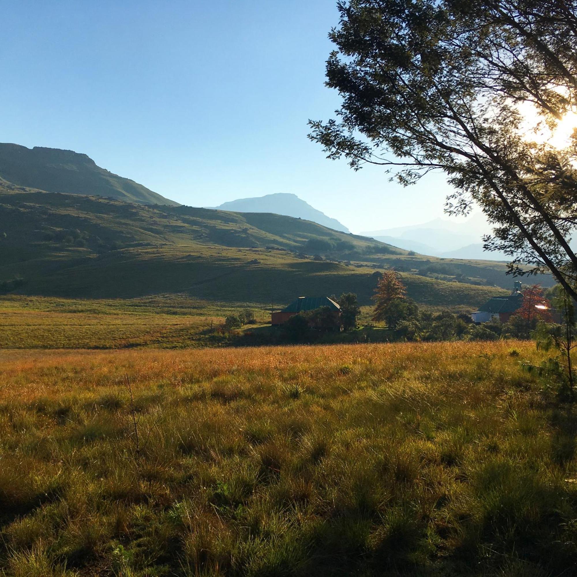 Sani Lodge & Cottages Sani Pass Bagian luar foto